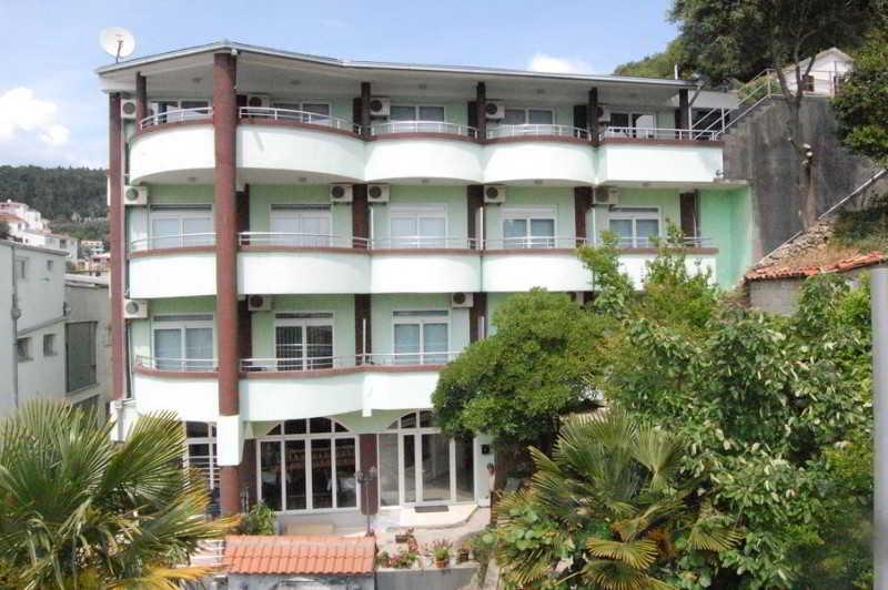 Hotel Hoti Ulcinj Exteriér fotografie