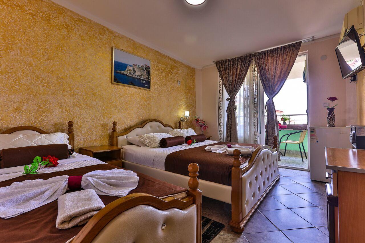 Hotel Hoti Ulcinj Exteriér fotografie