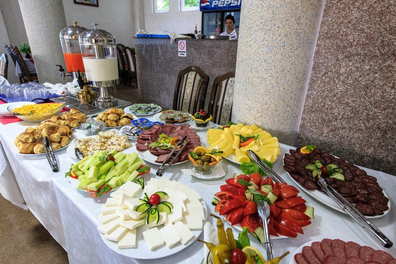 Hotel Hoti Ulcinj Exteriér fotografie