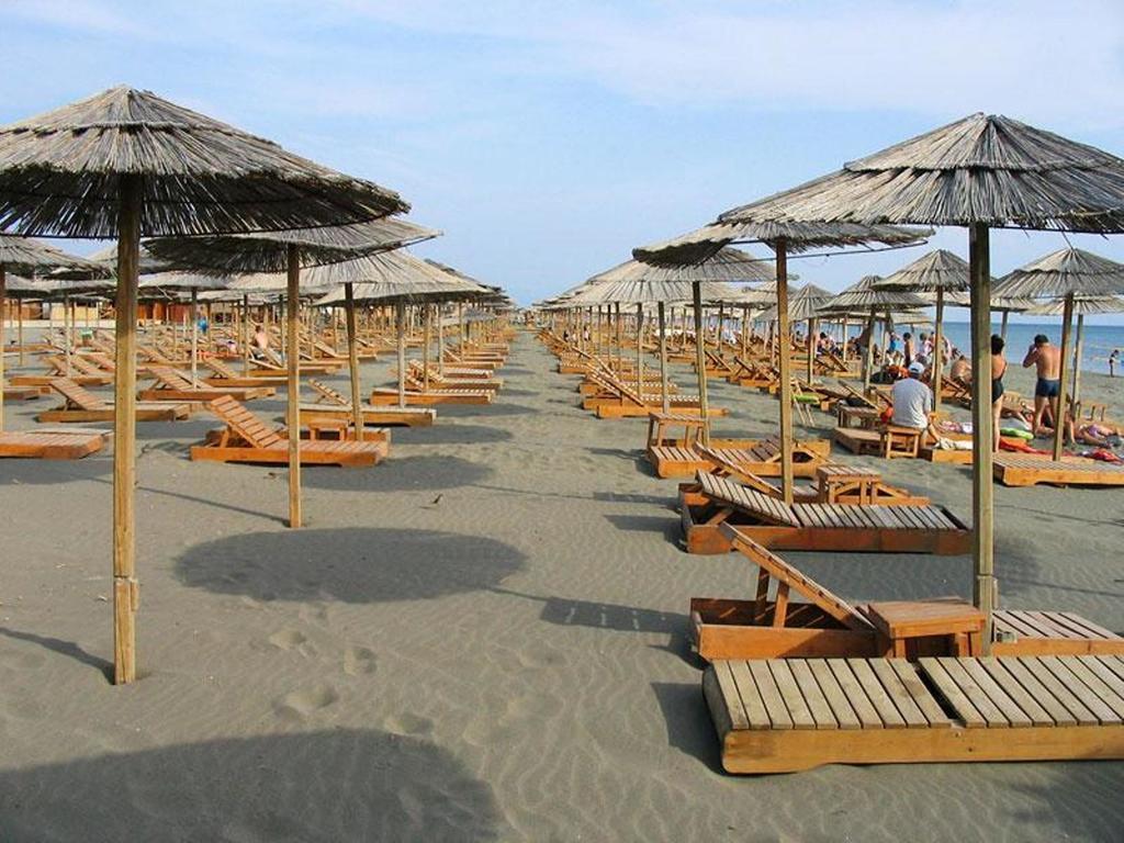 Hotel Hoti Ulcinj Exteriér fotografie
