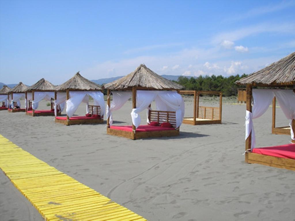 Hotel Hoti Ulcinj Exteriér fotografie